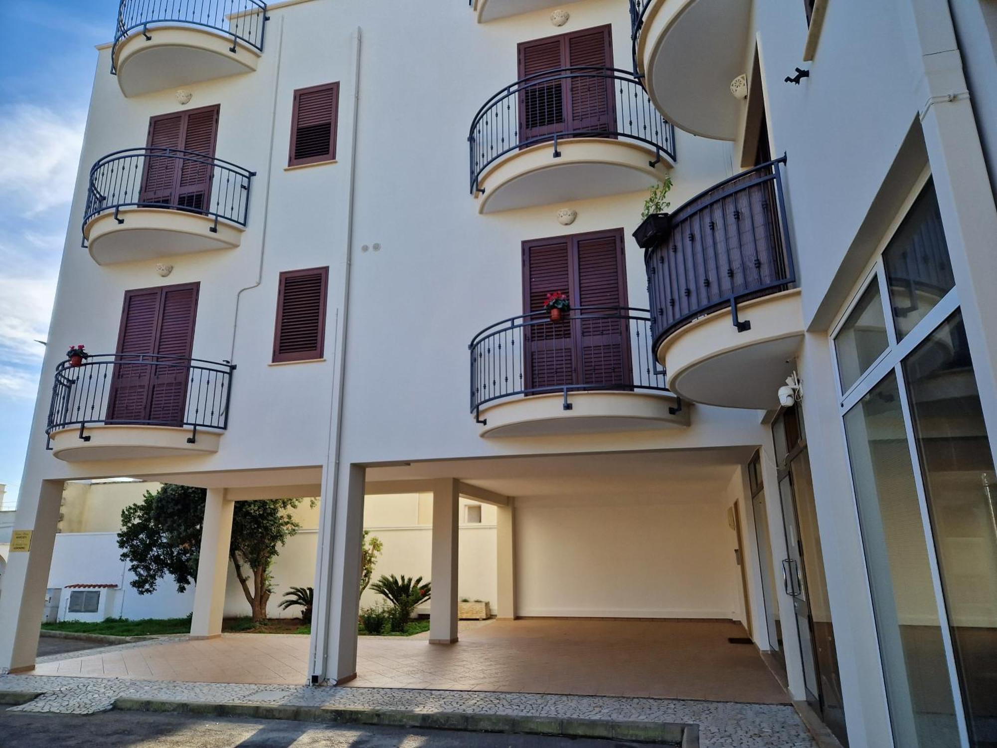 Casa Grande Porto Cesareo Villa Exterior photo