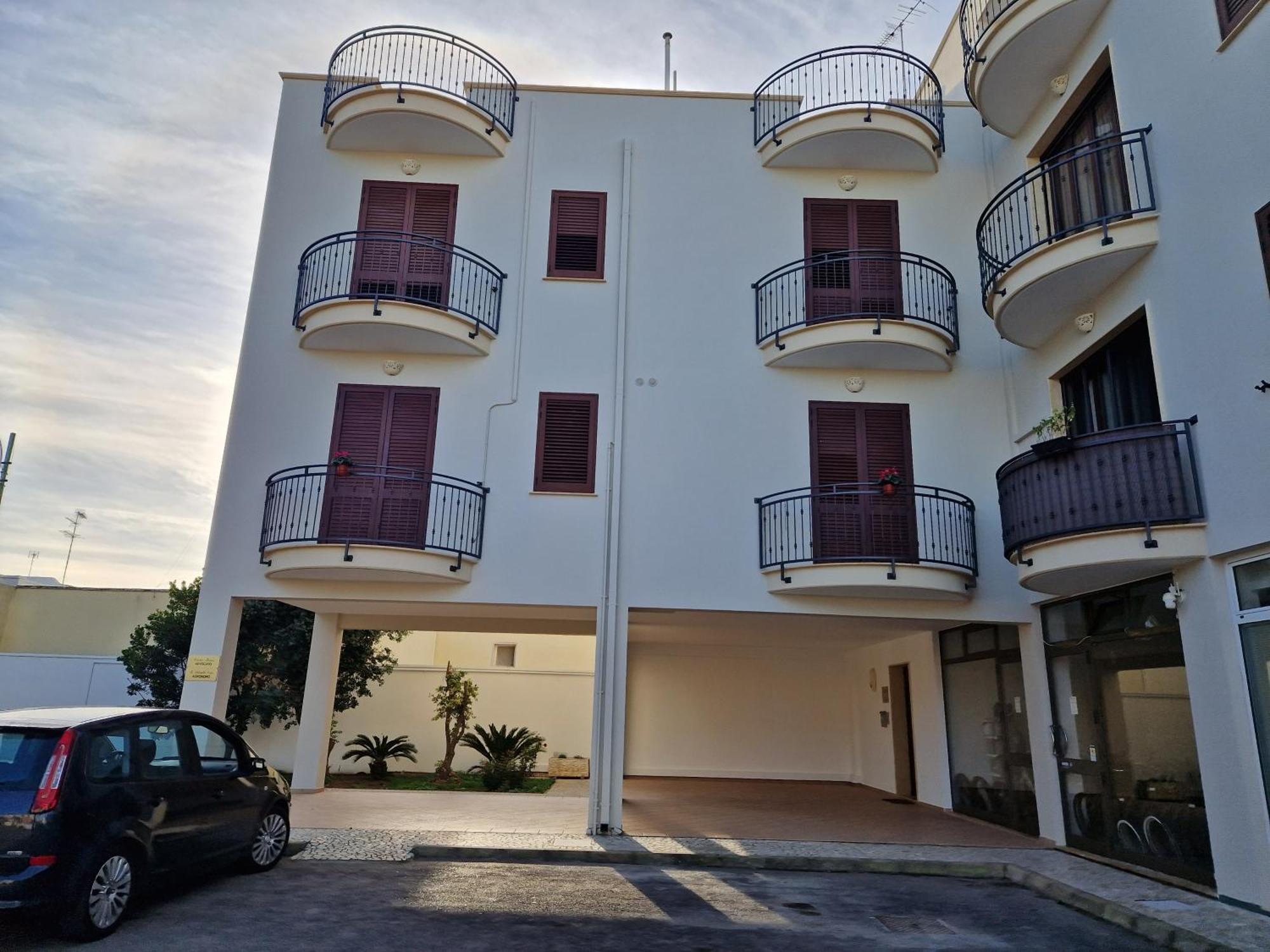 Casa Grande Porto Cesareo Villa Exterior photo